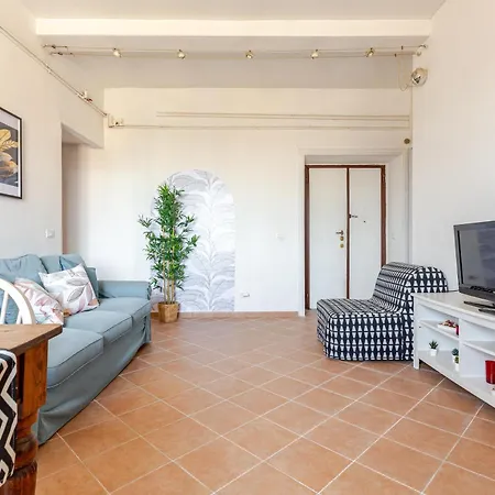 Porta Maggiore Cozy Apartment *